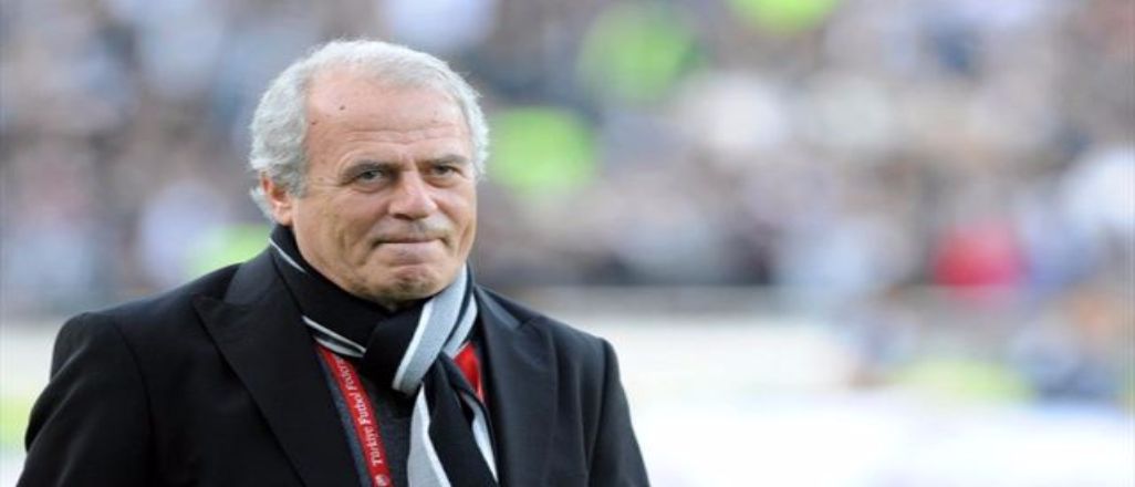 Mustafa Denizli "Beşiktaş kazanır, en kötü ihtimalle kaybetmez"