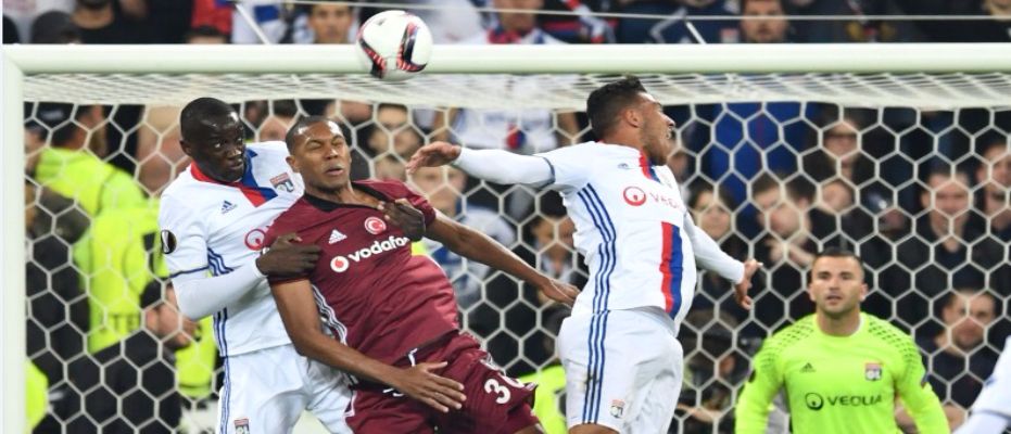 Marcelo cezalı duruma düştü
