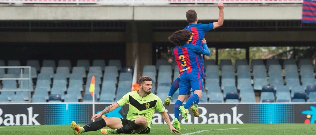 Barcelona'nın gençlerinden tarihi fark