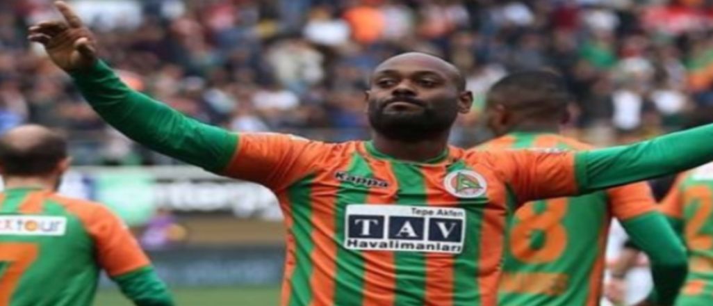 Vagner Love'dan gol şov