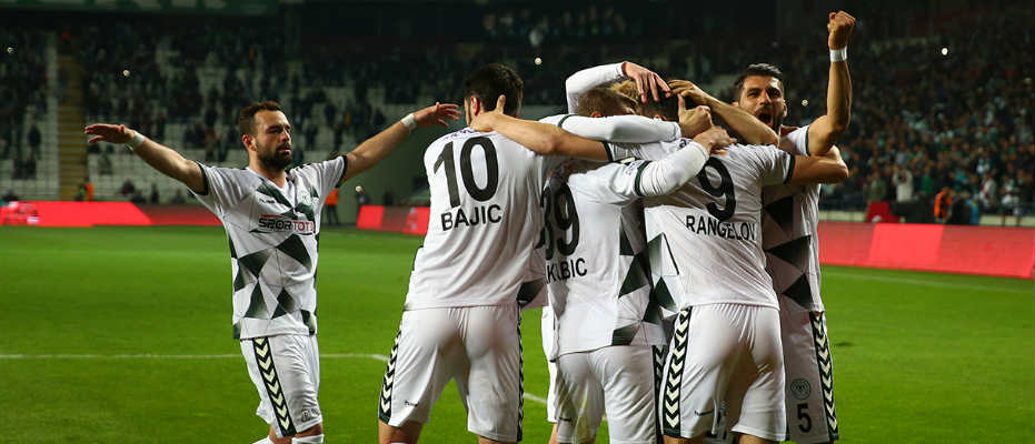 Konyaspor Sivasspor'u yendi son bileti kaptı