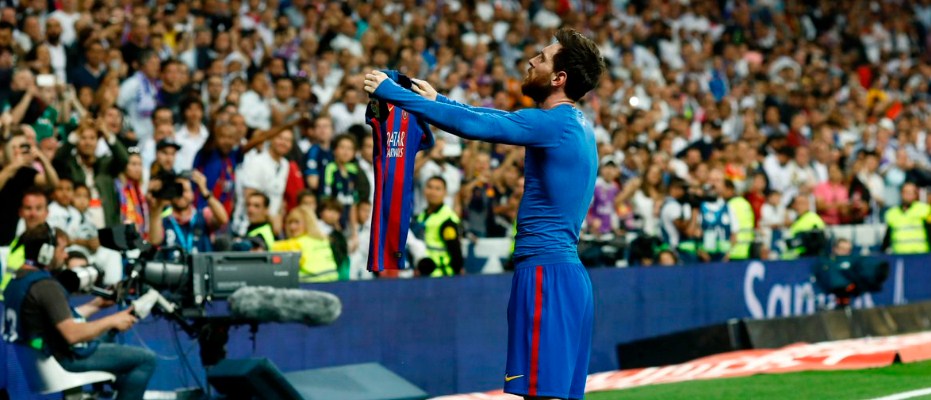 Lionel Messi tarihe bir çentik daha attı