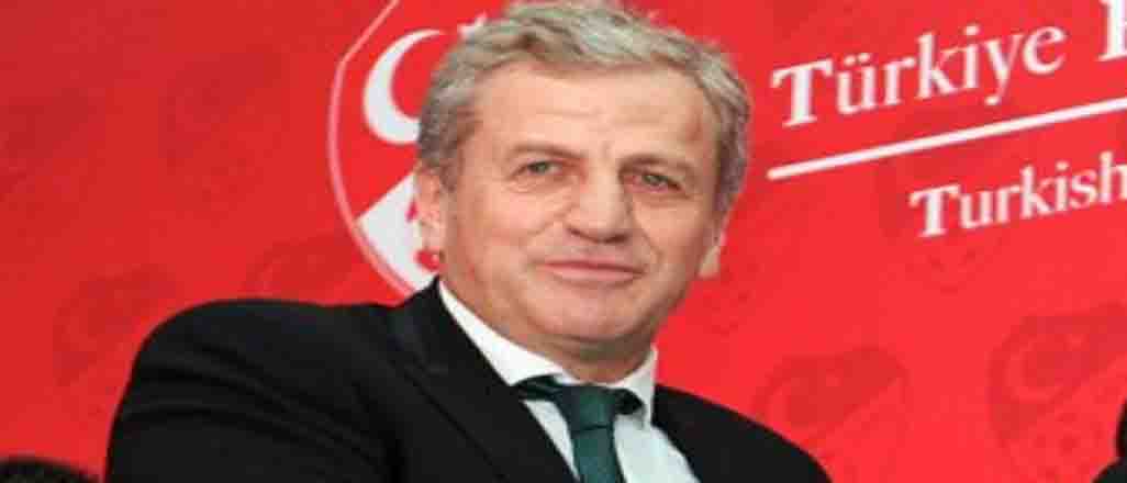 Servet Yardımcı UEFA Yönetim Kurulu'na seçildi