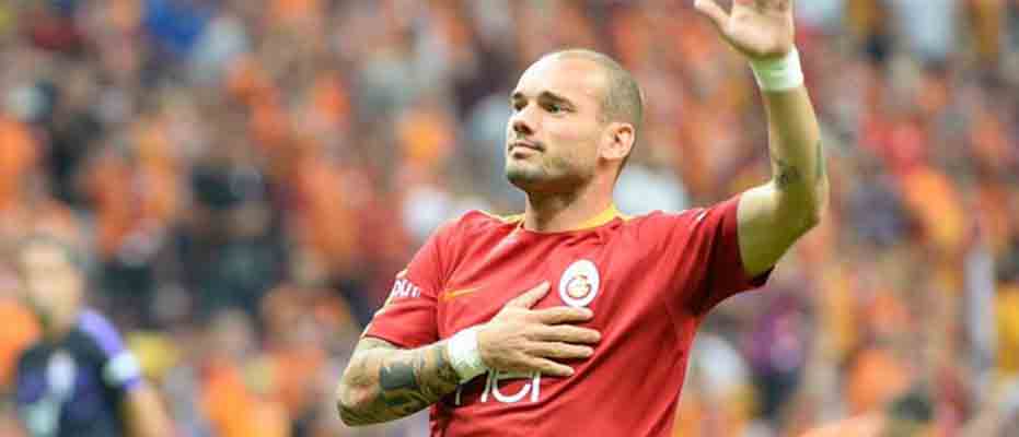 Sneijder: Arka kapıdan ayrılmam
