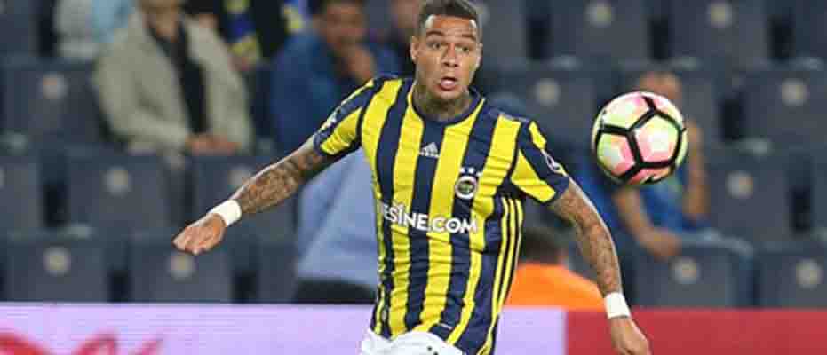 Fenerbahçe'de Van der Wiel bilmecesi