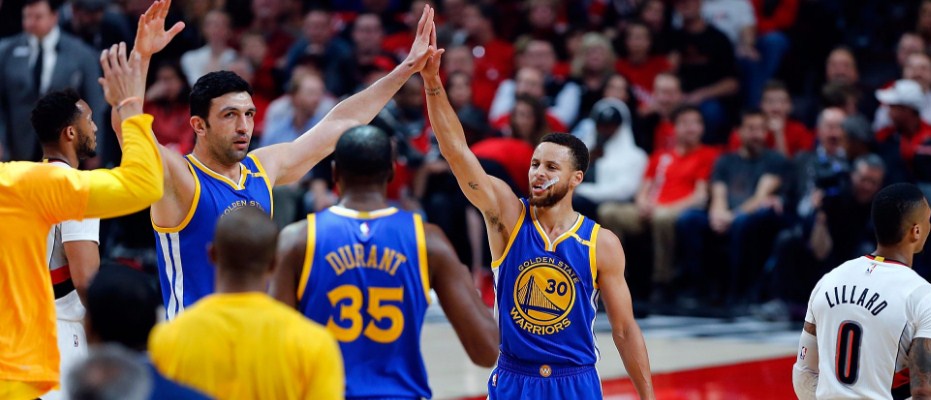 Warriors fire vermeden yarı finallerde