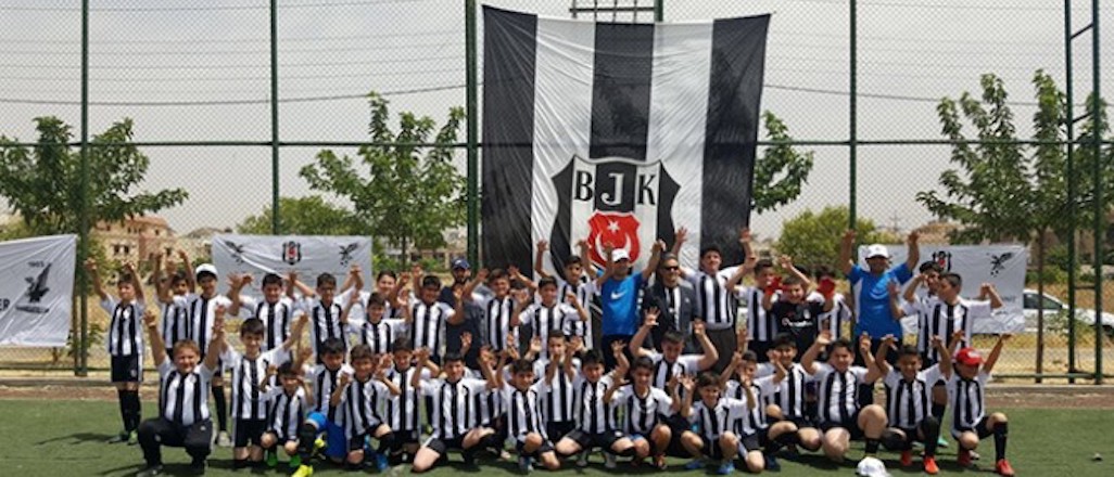 Beşiktaş, Irak'a açıldı