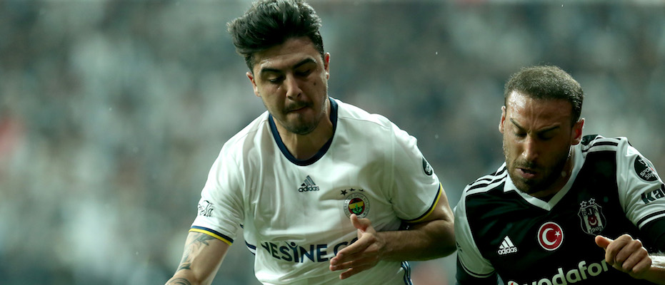 Cenk Tosun zirveyi kaptırdı