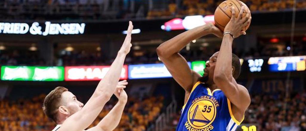 Warriors, Durant ile finale yürüyor