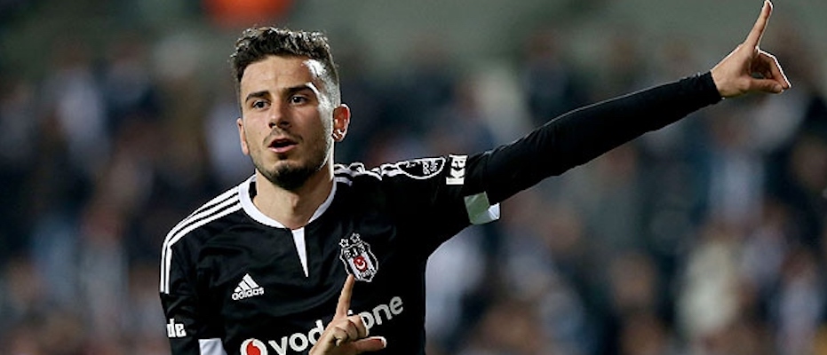Oğuzhan 5 yıl daha Beşiktaş'ta