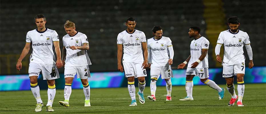 Fenerbahçe'de yol ayrımı