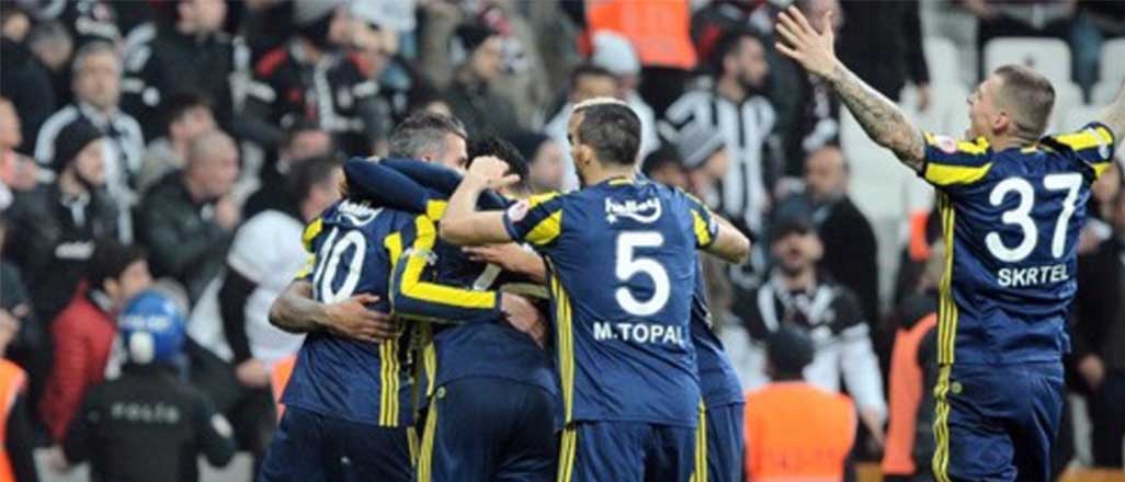 Fenerbahçe ligde de unvan peşinde