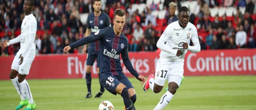 PSG beraberlikle bitirdi