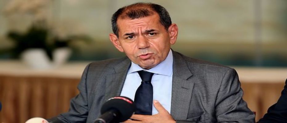 Dursun Özbek soyunma odasına indi