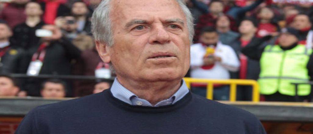Mustafa Denizli: Hedefleri yakalamadan Eskişehir'den ayrılmayacağım