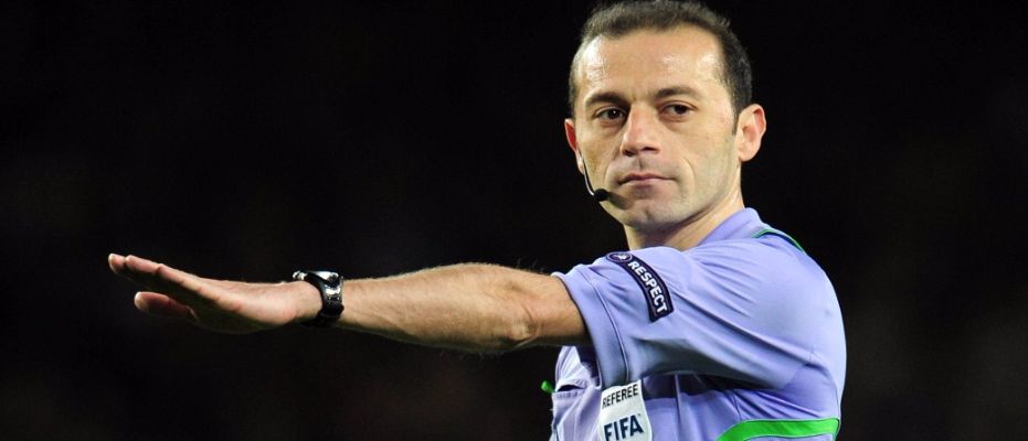 Cüneyt Çakır'a Şampiyonlar Ligi'nde dev maç