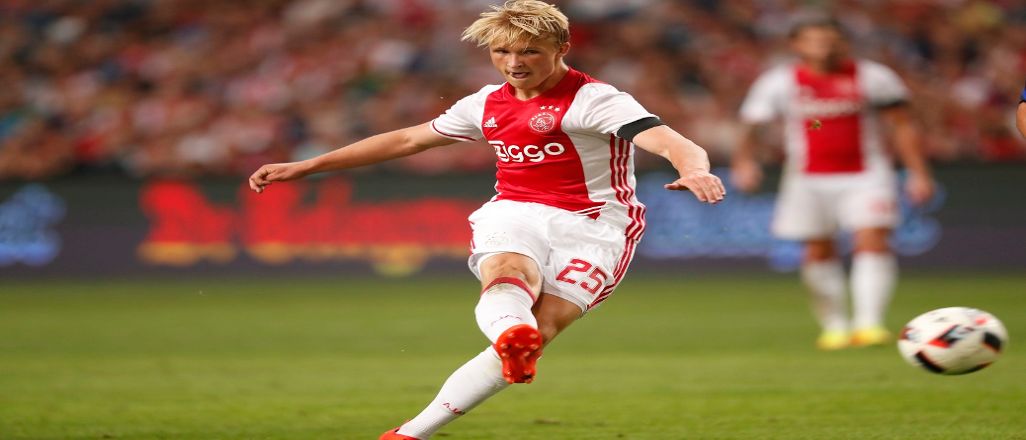 Ajax'ın genç yeteneği transfer için acele etmiyor