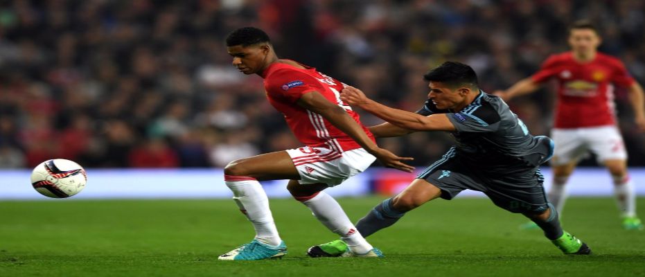 Manchester United final yolunda hata yapmadı