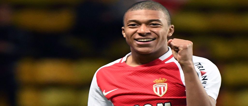 Mbappe: Şampiyonlar Ligi'nde oynamak benim için bir onur