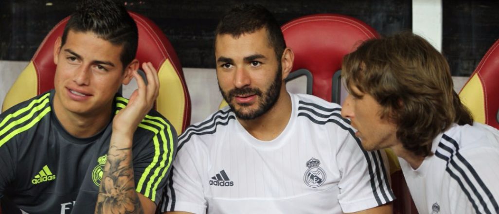 Dört yıldız Zidane'dan kaçıyor