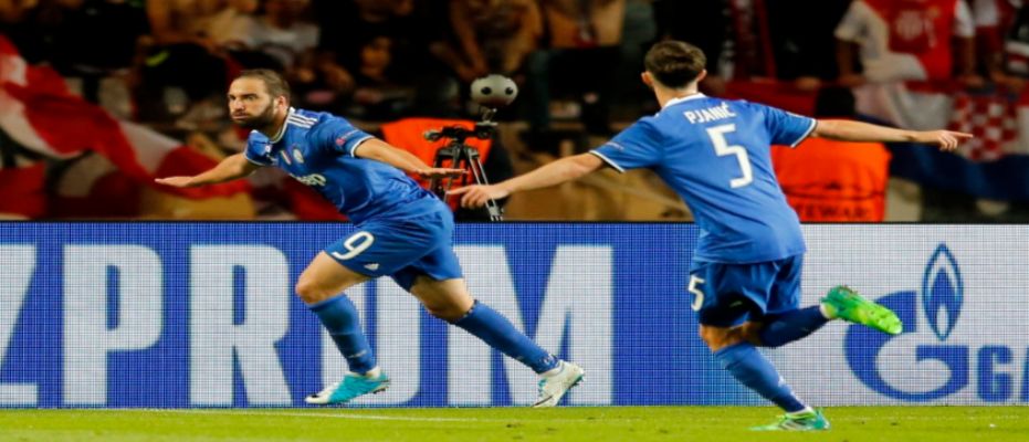 Juventus avantajı kaptı