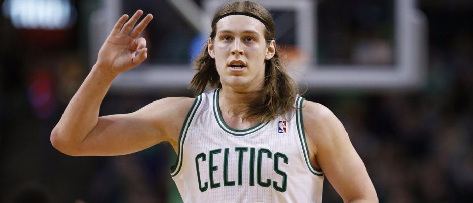Celtics Olynyk ile turladı