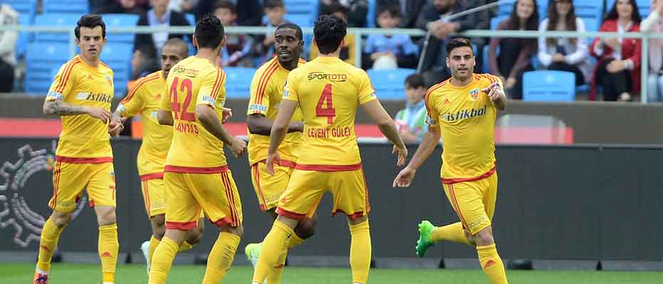Kayserispor Trabzon'da tarih yazdı